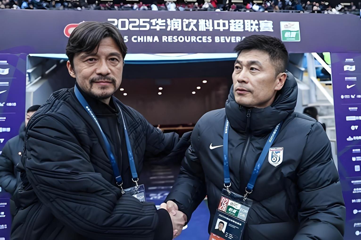 包含中超关键时刻再迎强敌；AC米兰扳平良机；主帅态度：赛场秩序良好；控场能力受关注的词条