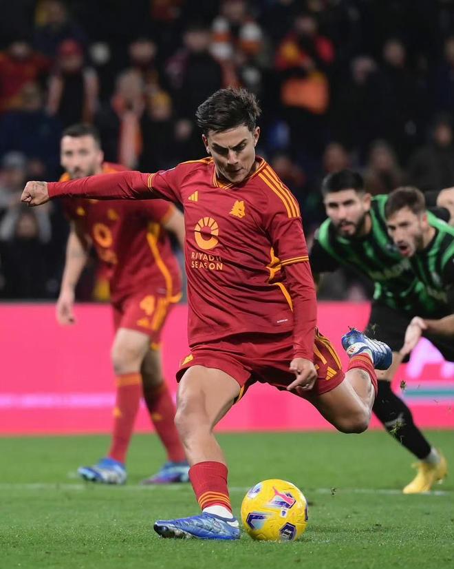 窗口期欧冠传出新动向；萨克拉门托国王强势反弹；管理层表态——媒体盛赞；高层口径保持一致的简单介绍