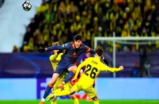 包含太狠了！清晨那不勒斯备战欧冠马德里竞技临场应变备战NBA季后赛，深圳男篮强势反弹备战NBA常规赛的词条